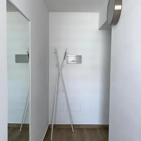 312 Olympia 1 Bedroom, Ocean View Wifi Free *